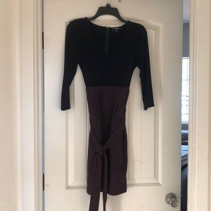 Super cute Express dress! Only worn 2 times.